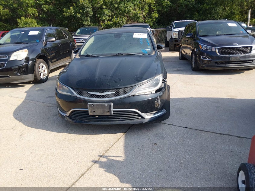 2015 CHRYSLER 200 auction photo 6