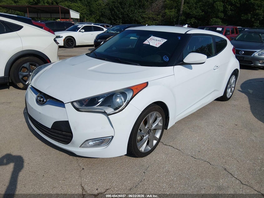2017 HYUNDAI VELOSTER auction photo 2