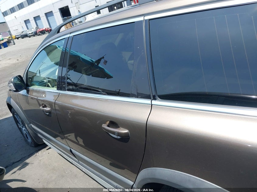 2013 Volvo Xc70 T6 Platinum VIN: YV4902BZ2D1153961 Lot: 45426563