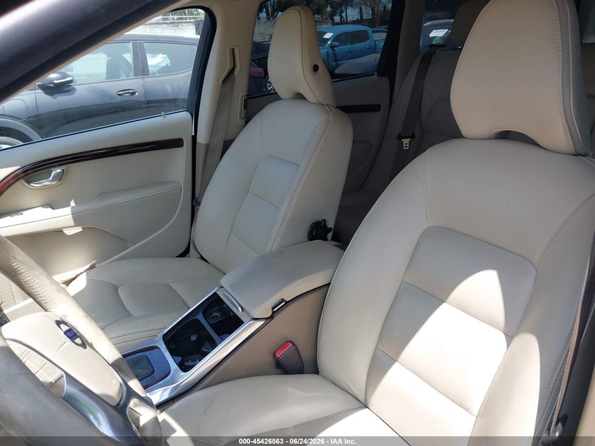 2013 Volvo Xc70 T6 Platinum VIN: YV4902BZ2D1153961 Lot: 45426563