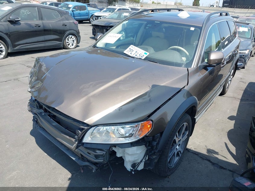 2013 Volvo Xc70 T6 Platinum VIN: YV4902BZ2D1153961 Lot: 45426563