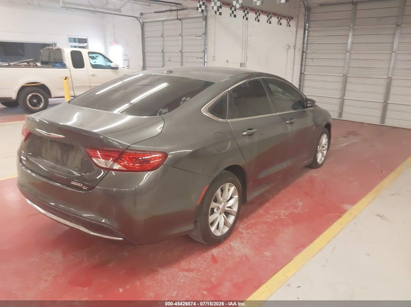 2015 CHRYSLER 200 auction photo 4