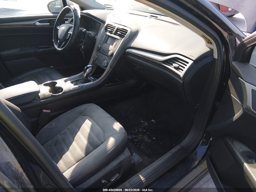 2016 FORD FUSION auction photo 5