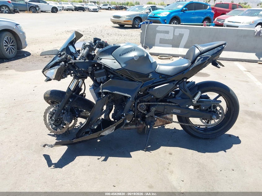 2024 Kawasaki Ex650 P VIN: ML5EXEP18RDAC3215 Lot: 45426638