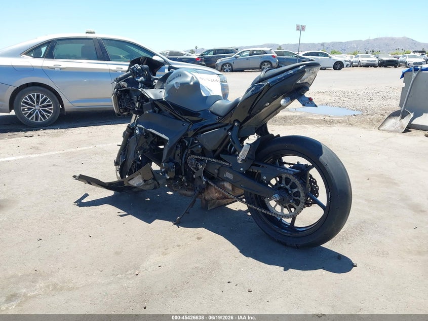 2024 KAWASAKI EX650 auction photo 3