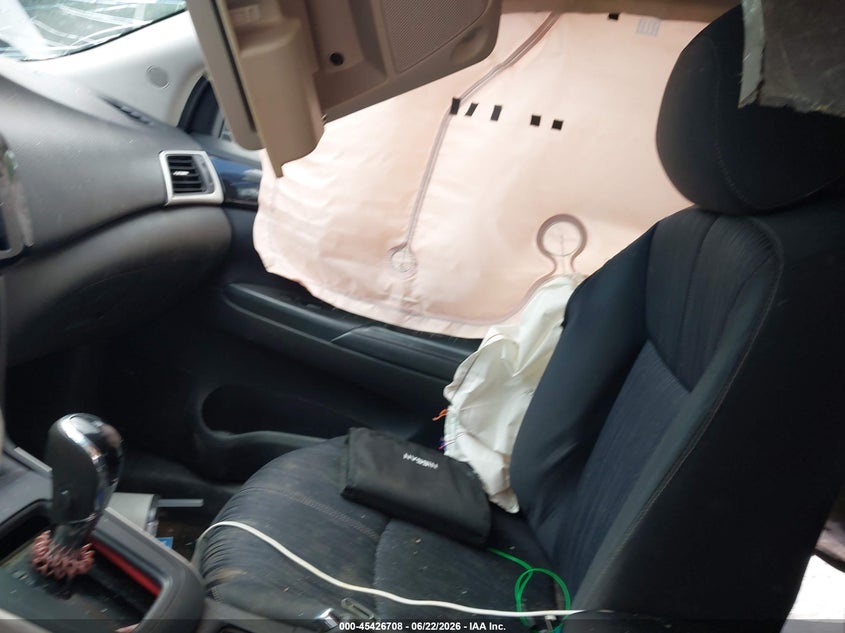 2016 NISSAN SENTRA auction photo 5