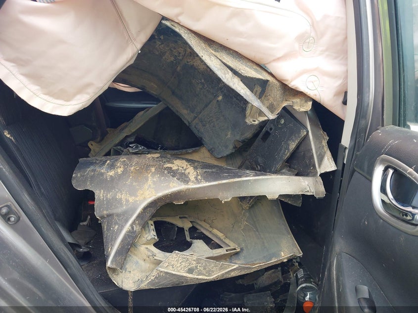 2016 NISSAN SENTRA auction photo 8