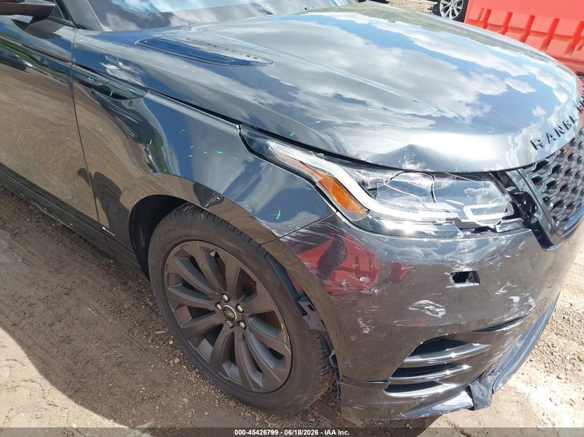 2018 Land Rover Range Rover Velar P380 Se R-Dynamic VIN: SALYL2RV0JA752127 Lot: 45426799