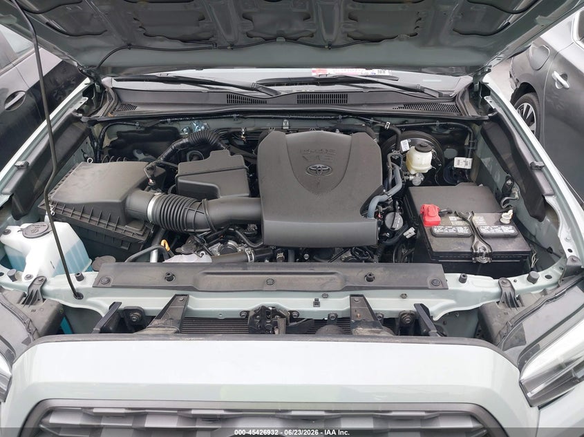 2022 TOYOTA TACOMA TRD OFF ROAD — Photo 10