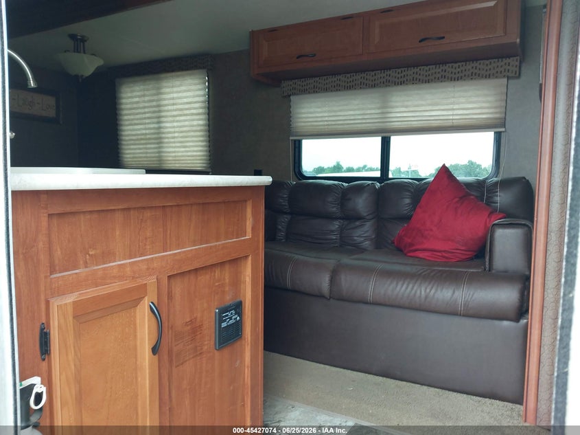 2015 JAYCO JAY FLIGHT auction photo 5