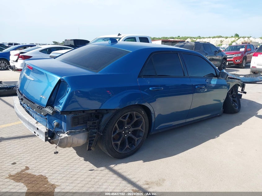 Vin: 2c3ccaag7lh137477, lot: 45925157, chrysler 300 touring 20204