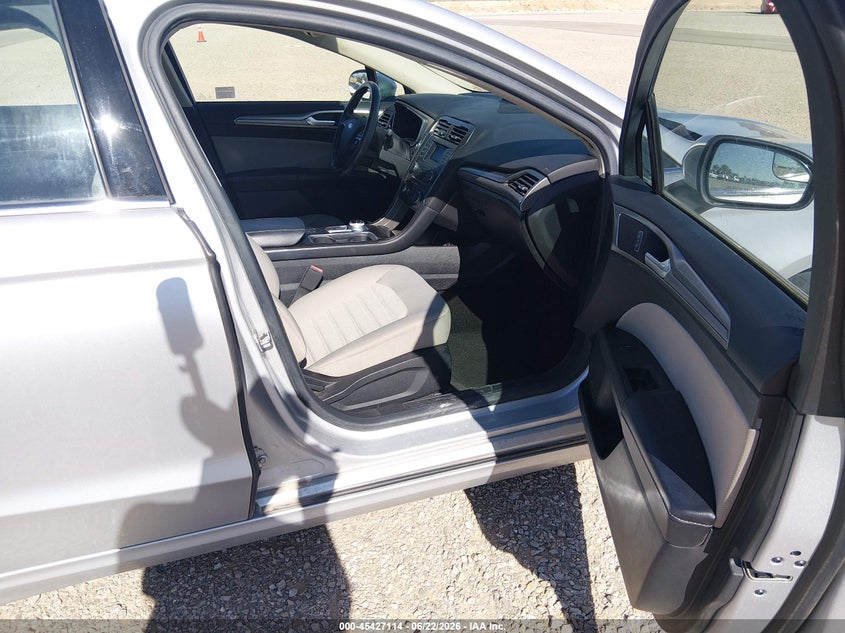 2018 FORD FUSION HYBRID auction photo 5