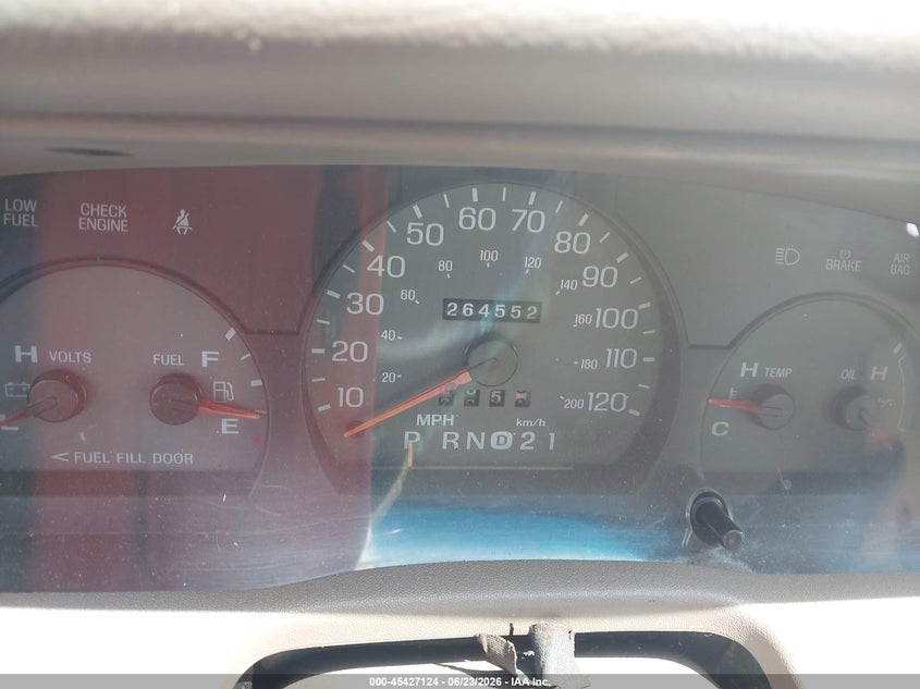 1998 Mercury Grand Marquis VIN: 2MEFM75W1WX631031 Lot: 45427124