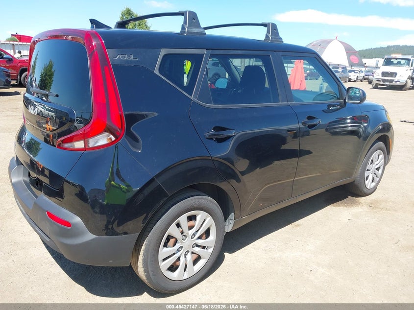 2022 KIA SOUL auction photo 4