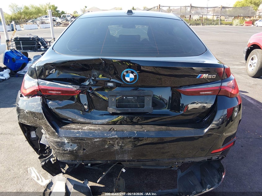 BMW I4 GRAN COUPE - zdjęcie 15