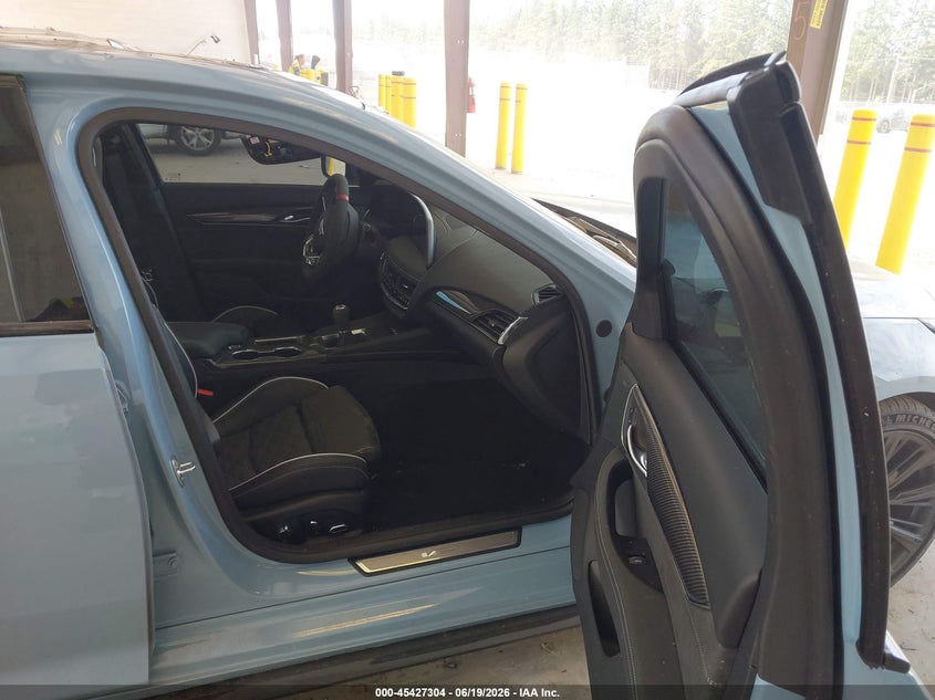 2026 CADILLAC CT5-V auction photo 5