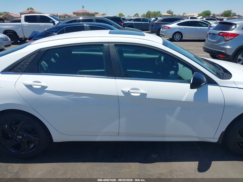 AtlanticExpress - Hyundai Elantra