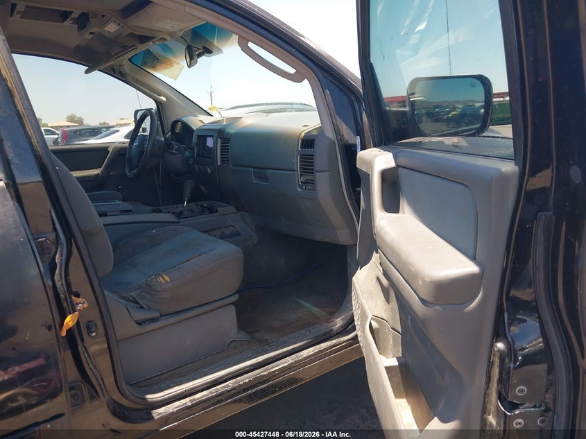 2006 NISSAN TITAN auction photo 5