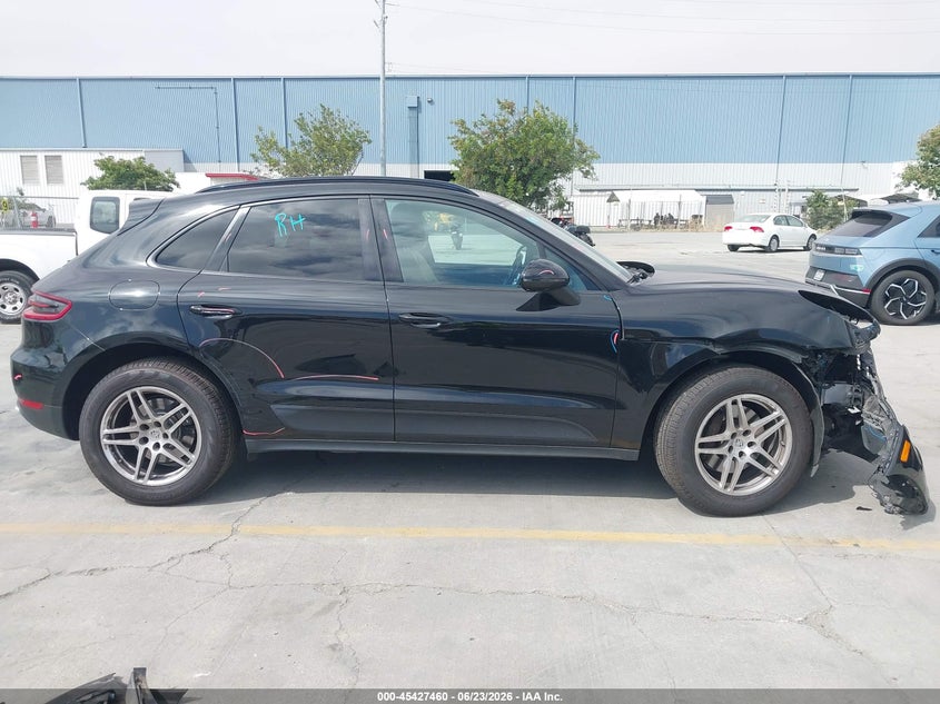 2018 Porsche Macan VIN: WP1AA2A57JLB10422 Lot: 45427460