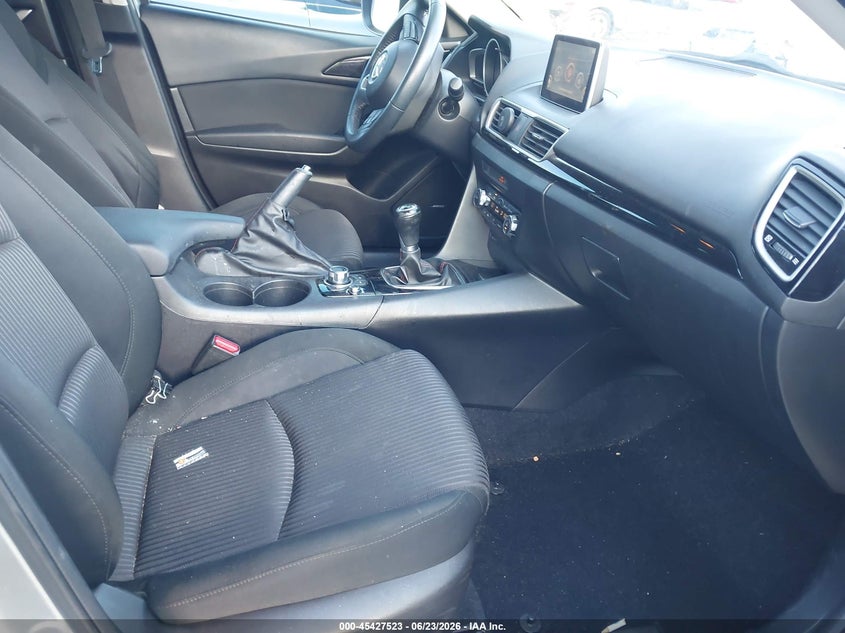 2015 MAZDA MAZDA3 auction photo 5