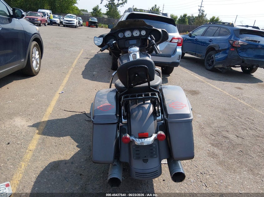 2015 Harley-Davidson Flhx Street Glide VIN: 1HD1KBM14FB635408 Lot: 45427540