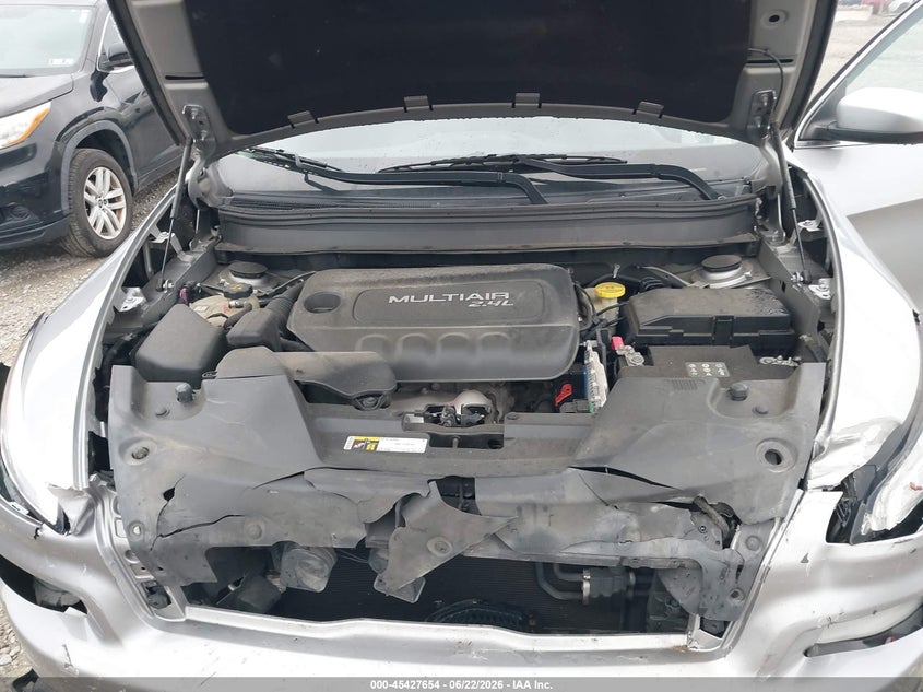 2015 JEEP CHEROKEE SPORT UTILITY VEHICLE 2.4L I-4 VVT, 184HP