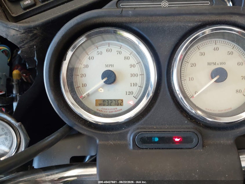 2005 Harley-Davidson Fltri VIN: 1HD1FSW315Y610481 Lot: 45427681