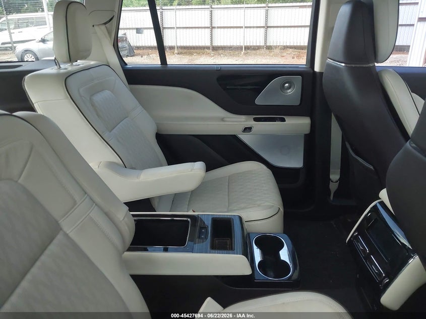 2020 Lincoln Aviator Black Label VIN: 5LM5J9XC4LGL04914 Lot: 45427694