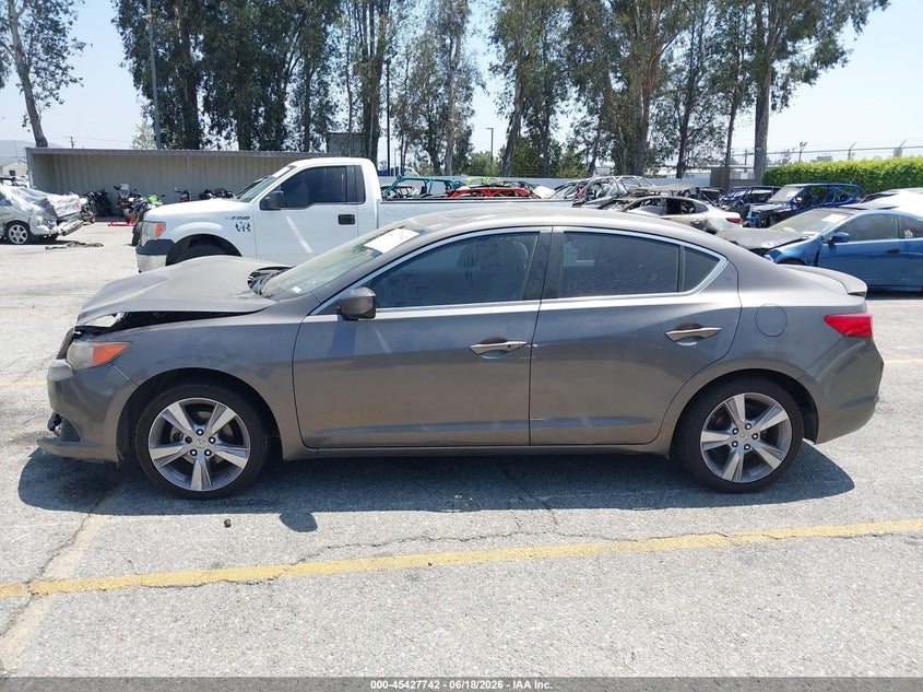 2013 Acura Ilx 2.0L VIN: 19VDE1F5XDE015896 Lot: 45427742