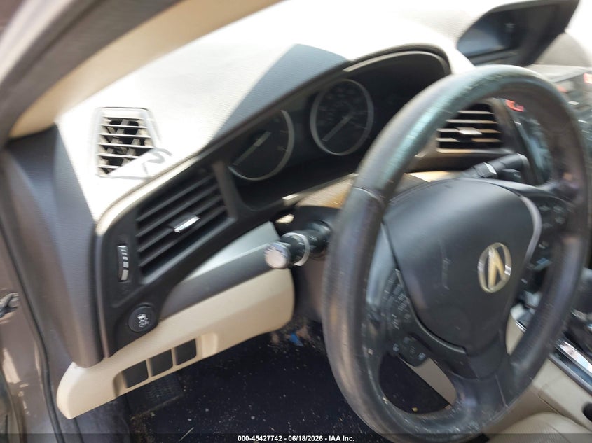 2013 Acura Ilx 2.0L VIN: 19VDE1F5XDE015896 Lot: 45427742