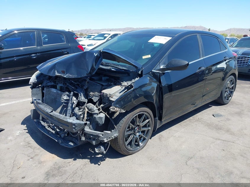 2016 HYUNDAI ELANTRA GT auction photo 2