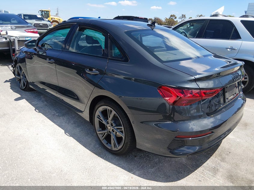 Vin: wauaudgy7ra012744, lot: 45925855, audi a3 premium 40 tfsi front-wheel drive s tronic 20243