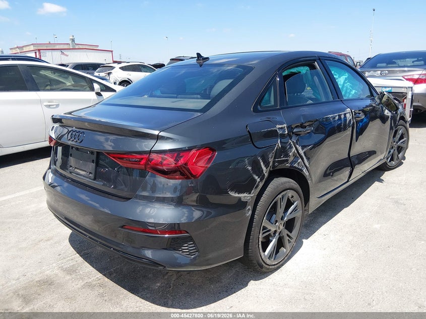 Vin: wauaudgy7ra012744, lot: 45925855, audi a3 premium 40 tfsi front-wheel drive s tronic 20244