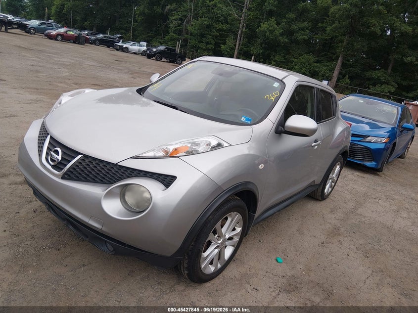2011 NISSAN JUKE auction photo 2