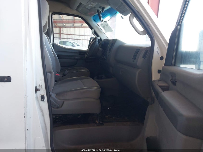 2015 NISSAN NV CARGO NV2500 HD auction photo 5