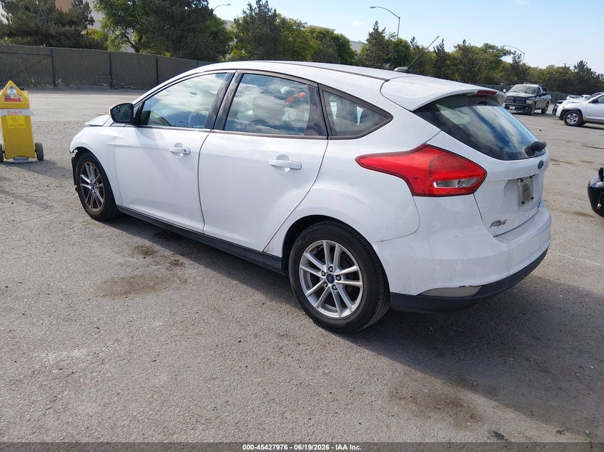 Vin: 1fadp3k20fl329467, lot: 45926031, ford focus se 20153