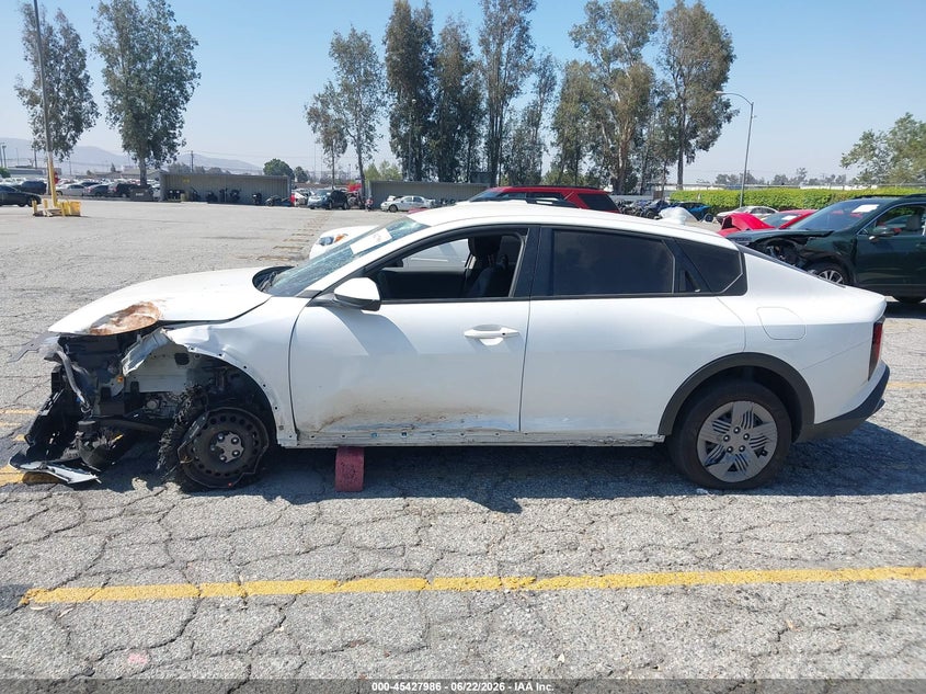 VIN 3KPFT4DE1SE239243 2025 KIA K4 LX