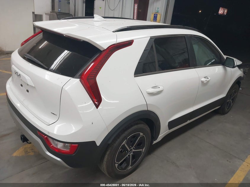 AtlanticExpress - Kia Niro