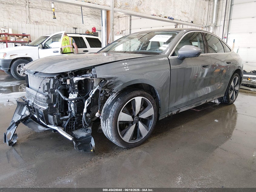 Vin: wau2bcfu0sn030455, lot: 45926103, audi all-new a5 premium plus tfsi quattro s tronic 20252