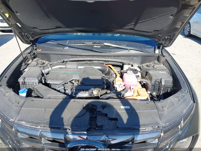 AtlanticExpress - Hyundai Tucson Hybrid