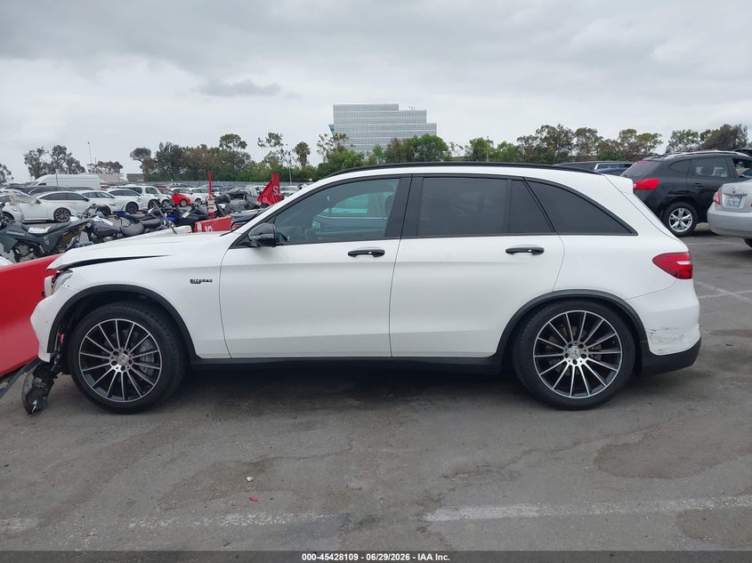 AtlanticExpress - Mercedes-Benz GLC-Class