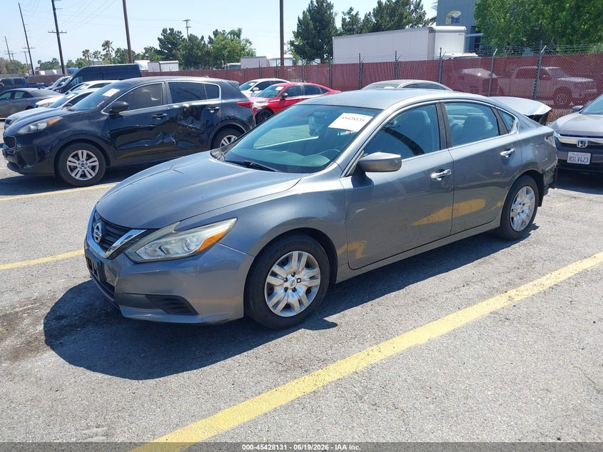 AtlanticExpress - Nissan Altima