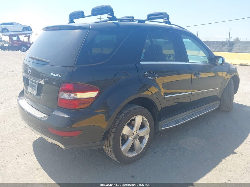 AtlanticExpress - Mercedes-Benz ML-Class
