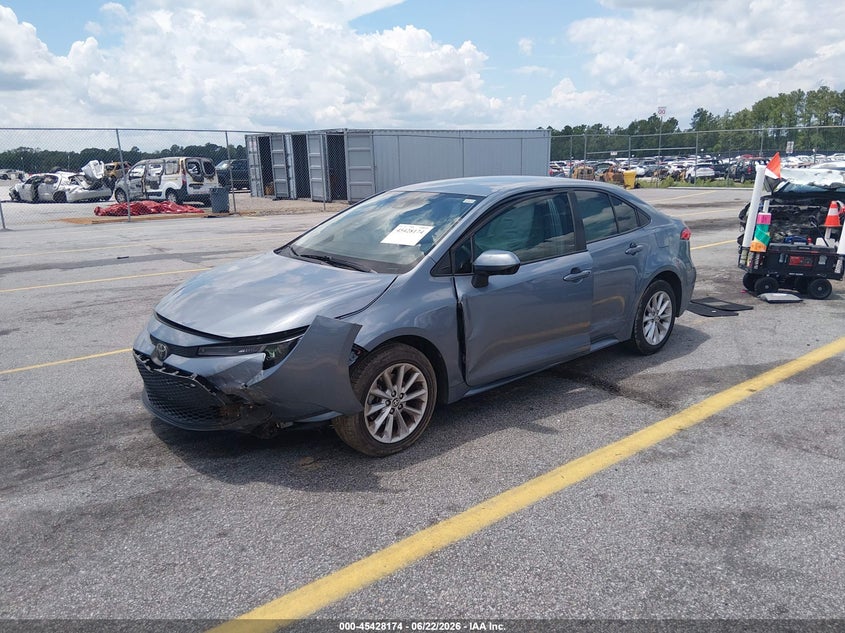 TOYOTA COROLLA - zdjęcie 2