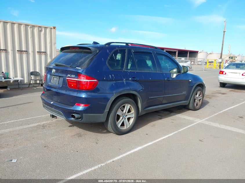 2011 BMW X5 auction photo 4