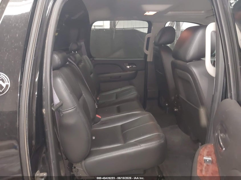 2013 Chevrolet Avalanche Lt VIN: 3GNTKFE73DG255332 Lot: 45428223