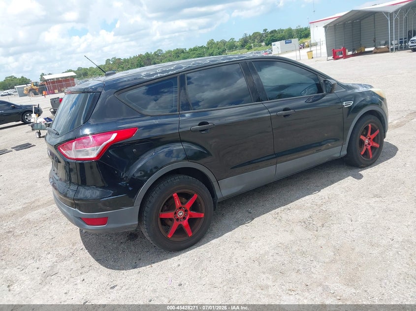 2016 FORD ESCAPE auction photo 4