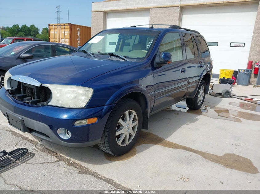 2004 BUICK RAINIER auction photo 2