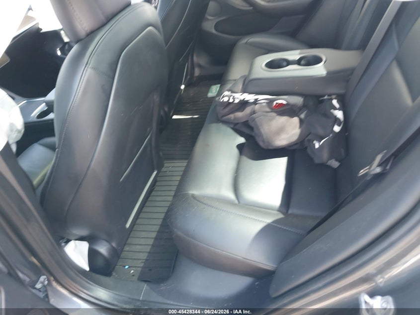 2022 Tesla Model 3 Rear-Wheel Drive VIN: 5YJ3E1EA9NF352654 Lot: 45428344