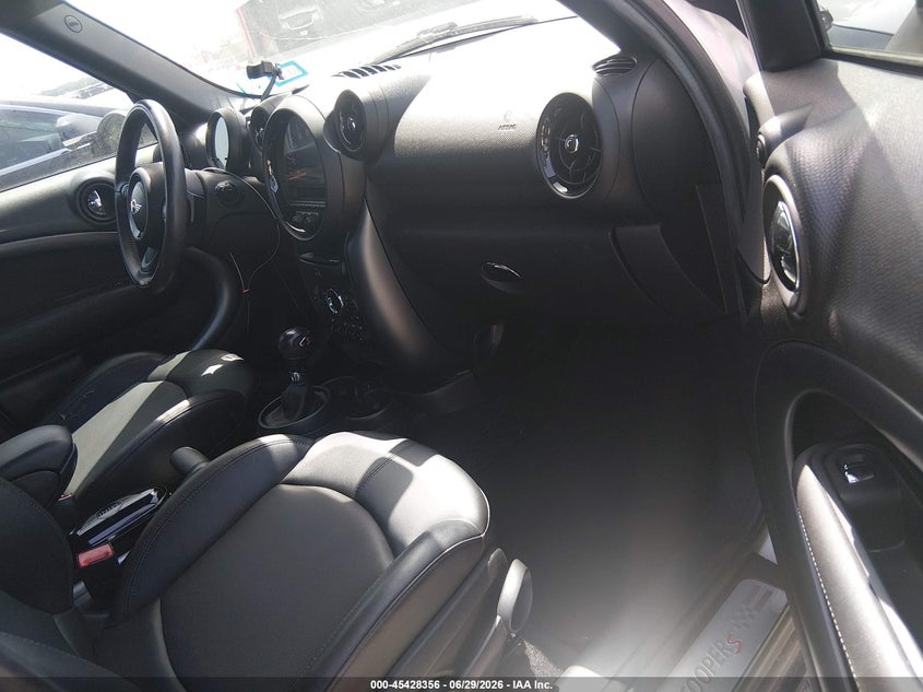 2015 MINI COUNTRYMAN VIN: WMWZC3C54FWT01929